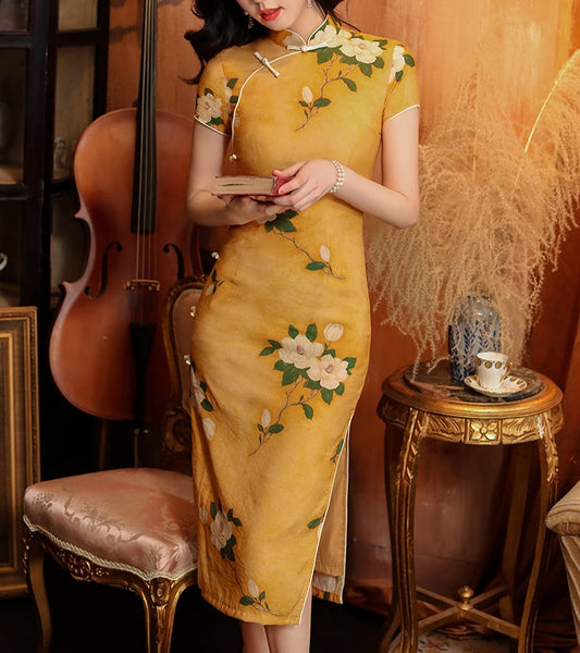 Vintage Elegance: Orchid Patterned Premium Cheongsam