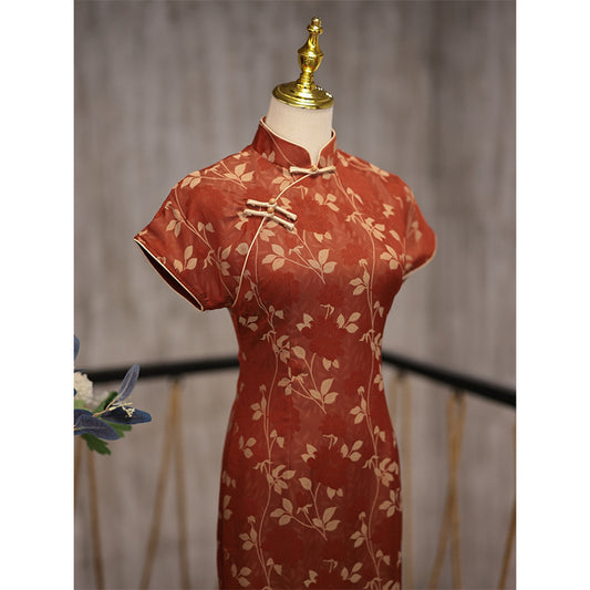 Vintage Artistic Linen Cheongsam with Twig and Leaf Pattern
