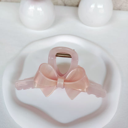 Pearl Pink Bow Hair Claw