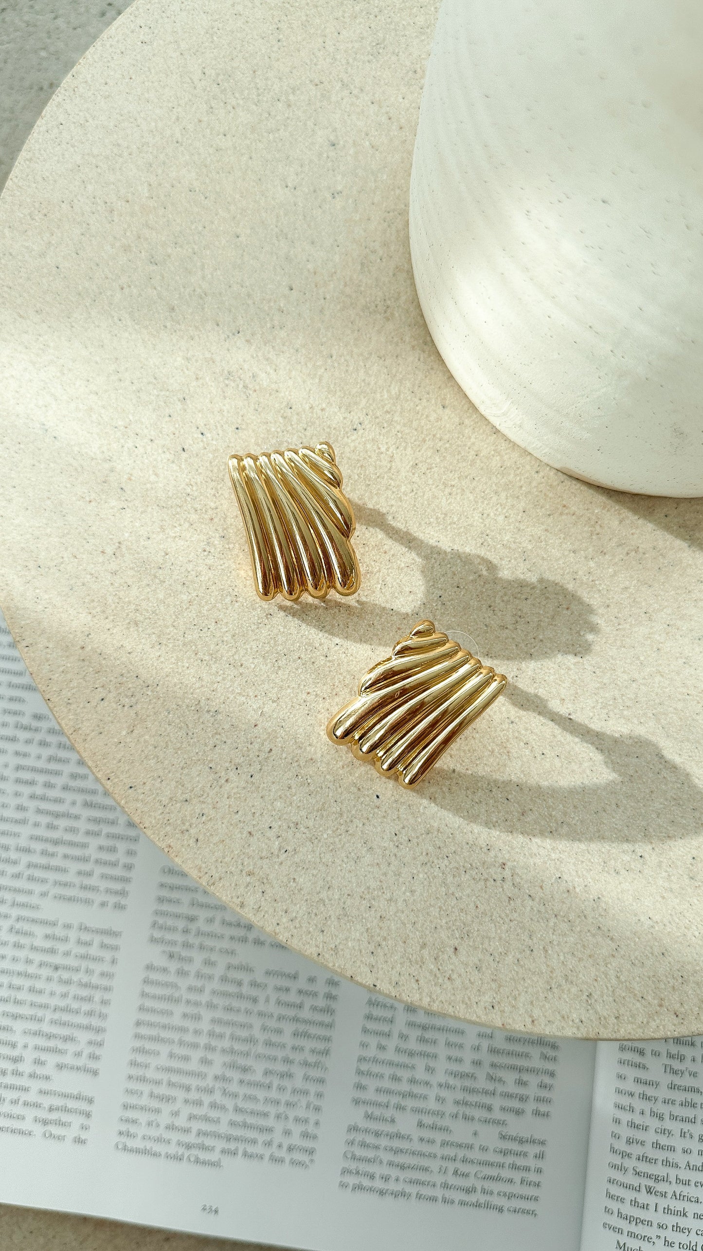 Rina Earrings - Gold