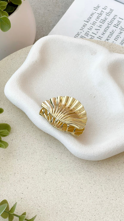 Shell Claw Clip - Gold