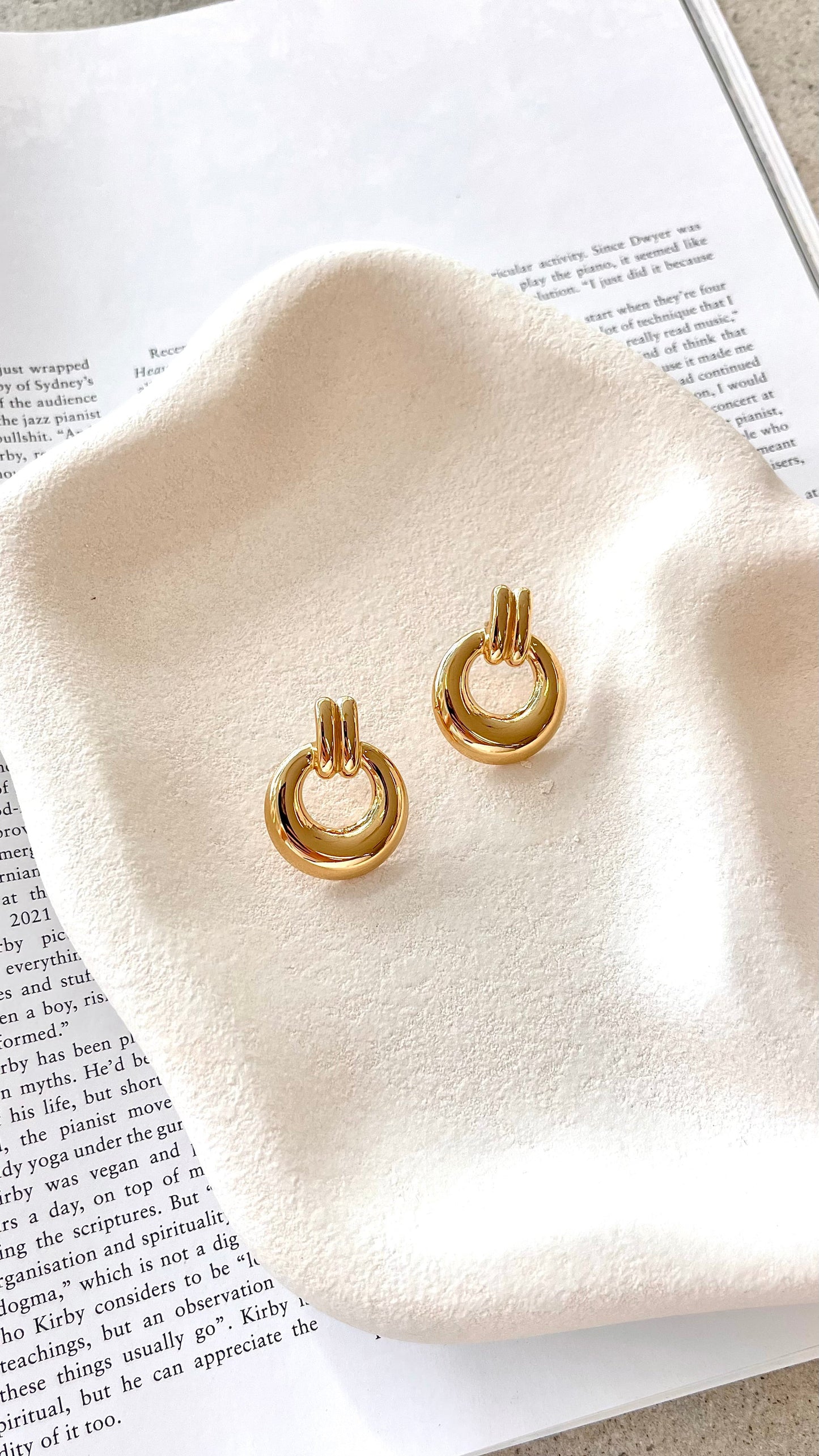 Paloma Earrings - Gold